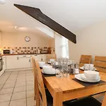 Wansfell Loft Апартаменты